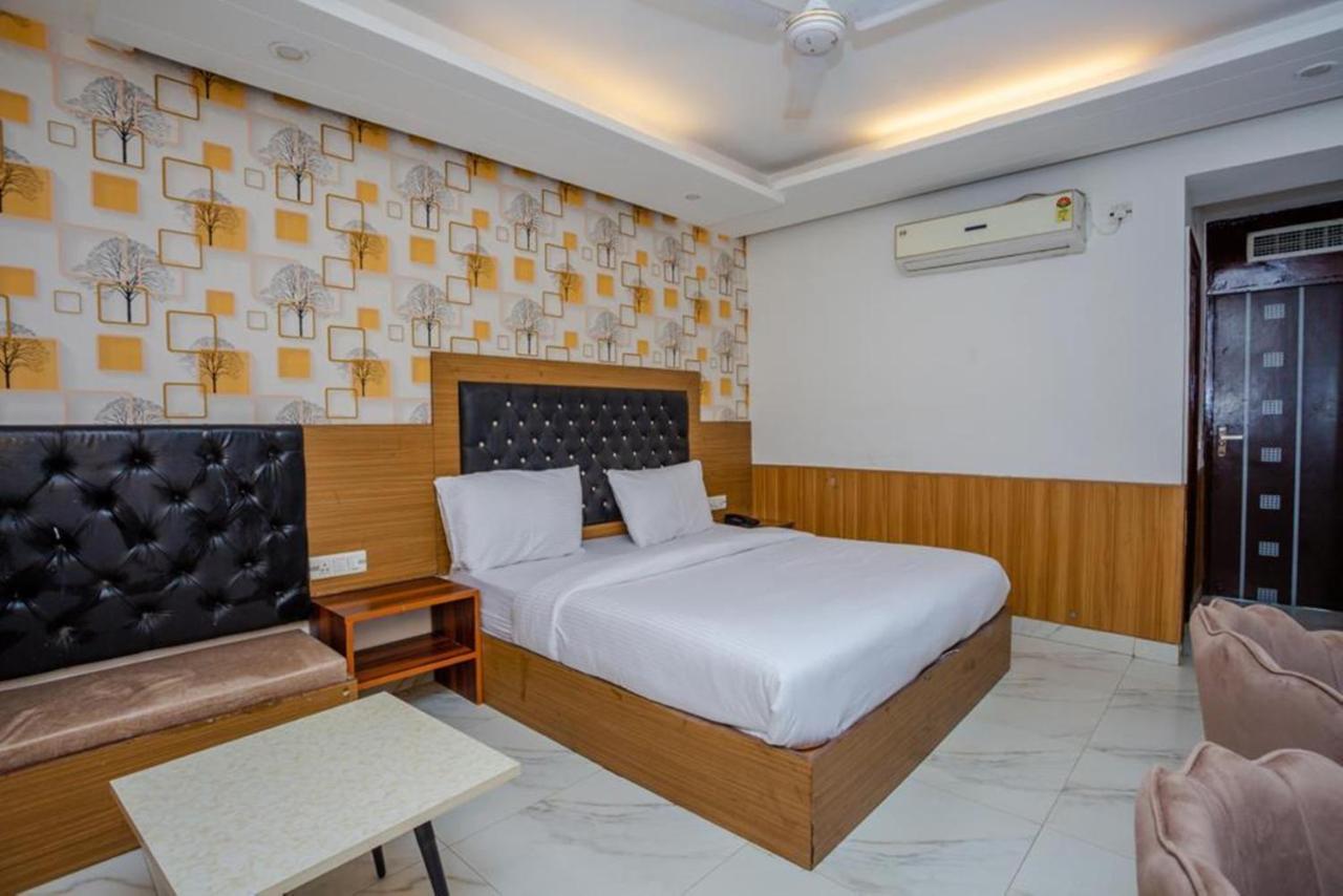Hotel Doon Dehradun Exterior foto